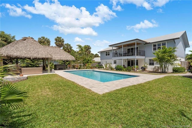 1 of 56 - 216 Se Flamingo Avenue, Stuart, FL