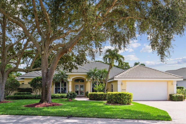 1 of 79 - 10200 Isle Of Pines Court, Port Saint Lucie, FL
