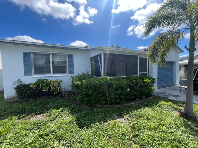 5 of 28 - 334 Anderson Road, Lantana, FL