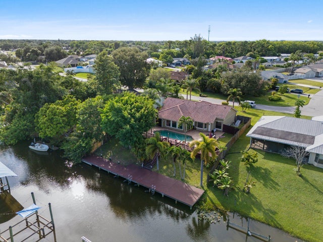 2 of 29 - 138 Ne Twylite Terrace, Port Saint Lucie, FL
