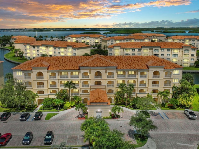 1 of 29 - 18 Harbour Isles 306 Drive W #306, Fort Pierce, FL
