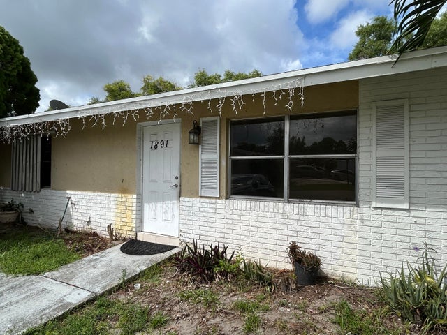 1891 Keenland Circle, West Palm Beach
