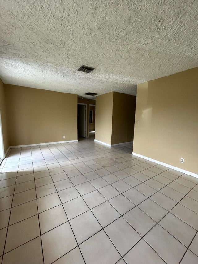 3 of 19 - 1891 Keenland Circle, West Palm Beach, FL