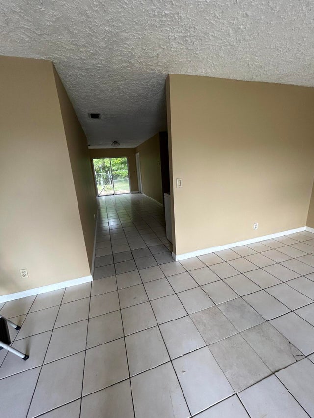 5 of 19 - 1891 Keenland Circle, West Palm Beach, FL