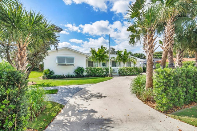 3 of 34 - 1860 Arabian Road W, Lake Clarke Shores, FL