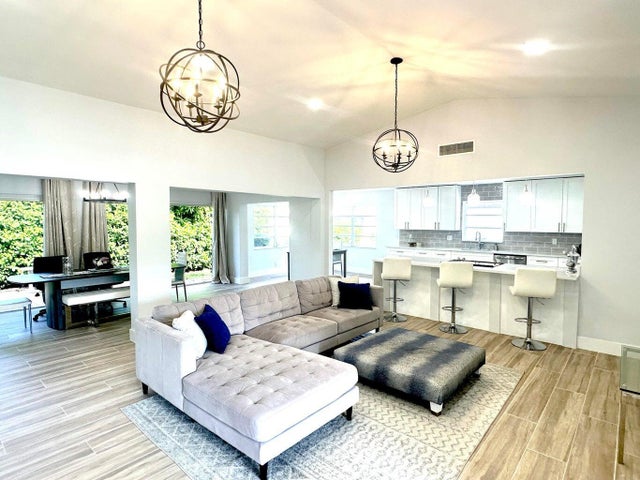 10723 Greentrail Drive S, Boynton Beach