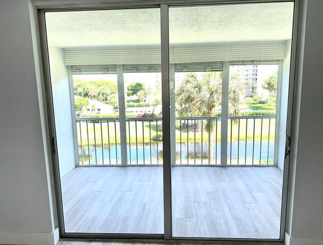 5 of 12 - 14527 Bonaire Boulevard #306, Delray Beach, FL