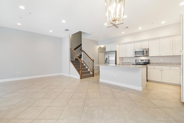 2 of 31 - 3672 Vintage Way, West Palm Beach, FL