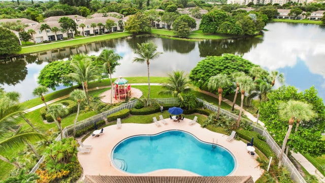 4938 Palmbrooke Circle, West Palm Beach