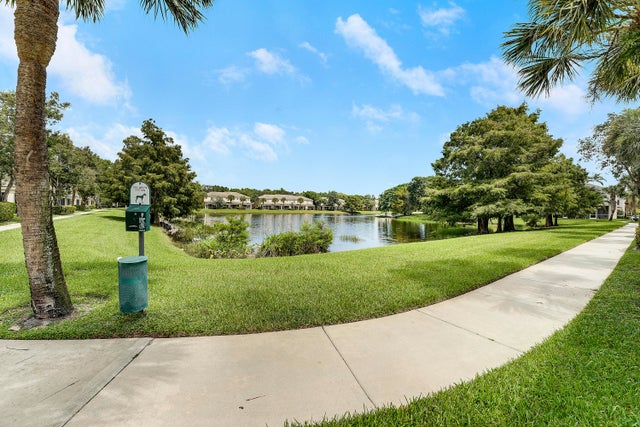 3 of 25 - 4938 Palmbrooke Circle, West Palm Beach, FL
