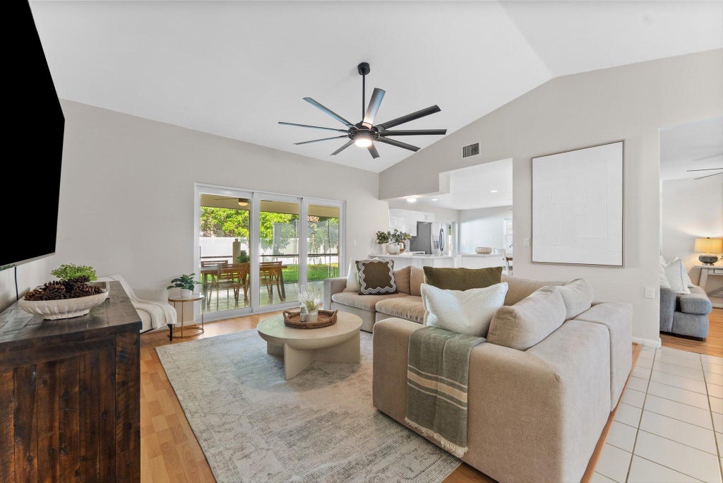 2330 Nw 95th Terrace, Coral Springs