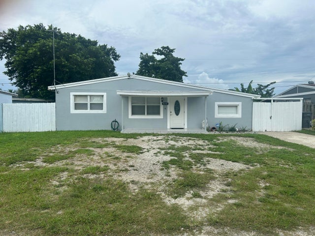 1 of 17 - 4220 Ne Garand Lane Ne, West Palm Beach, FL