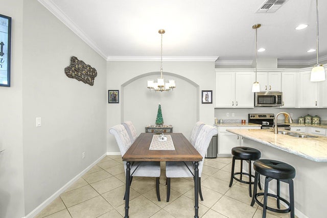 5 of 67 - 11123 Sw Sunrise Lake Drive, Port Saint Lucie, FL