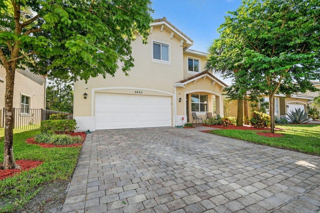 2 of 35 - 5625 Caranday Palm Drive, Greenacres, FL