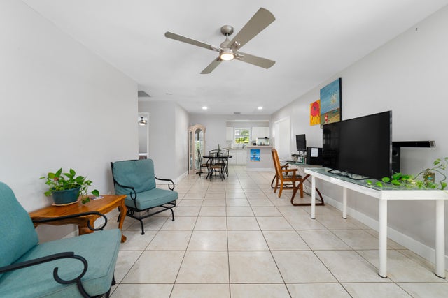 4 of 30 - 1853 Holman Drive, Juno Beach, FL