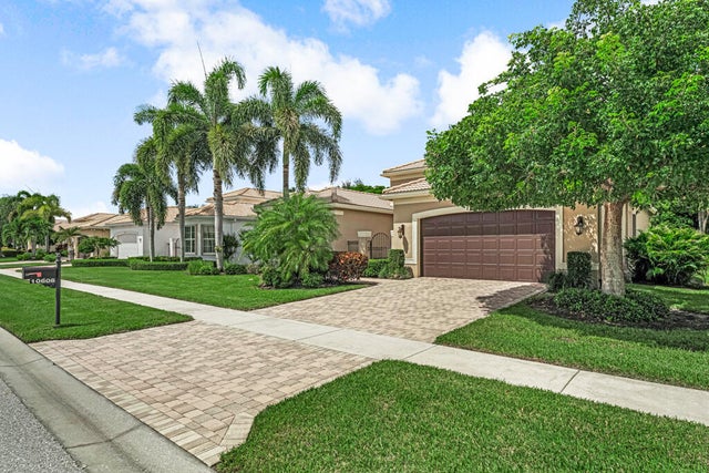 2 of 62 - 10606 Whitewind Circle, Boynton Beach, FL