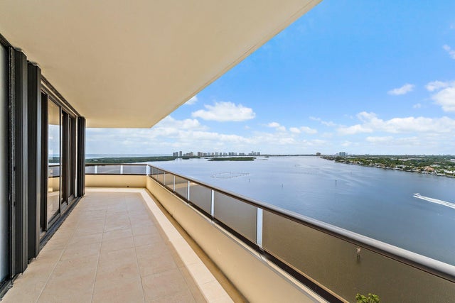 1 of 48 - 100 Lakeshore Drive #1558, North Palm Beach, FL