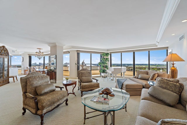 2 of 48 - 100 Lakeshore Drive #1558, North Palm Beach, FL
