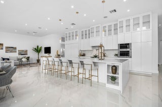 Photo of Listing #RX-11124575