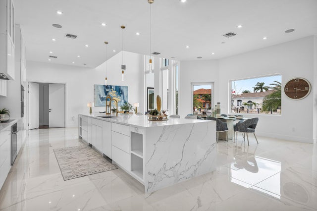 3 of 68 - 2641 Ne 48th Street, Lighthouse Point, FL