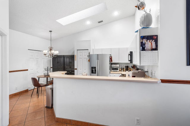 3 of 28 - 18470 Via Di Sorrento, Boca Raton, FL