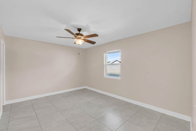 5 of 33 - 2458 Sw Hinchman Street, Port Saint Lucie, FL