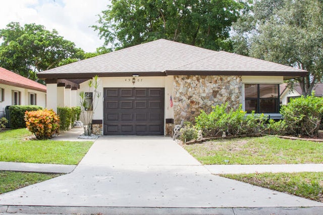 1 of 25 - 4907 Boxwood Circle, Boynton Beach, FL