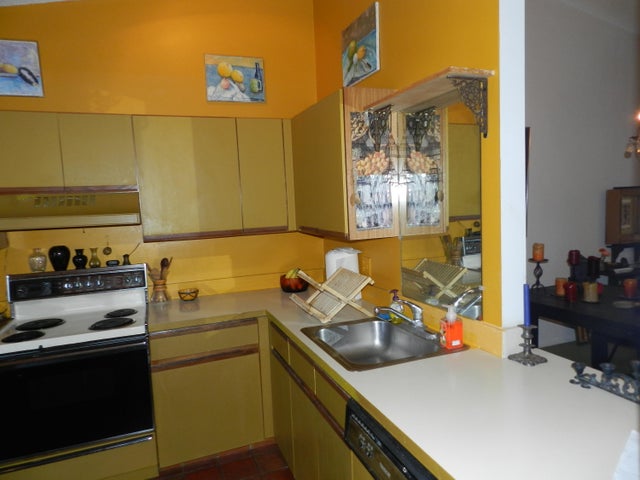 4 of 32 - 450 Knollwood Court, Royal Palm Beach, FL