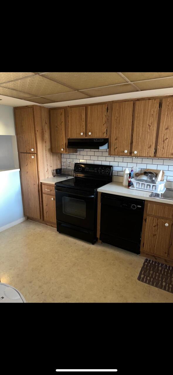 3 of 8 - 3186 Via Poinciana #211, Lake Worth, FL