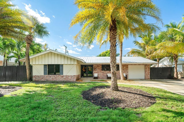 3 of 18 - 734 Fairhaven Drive, North Palm Beach, FL
