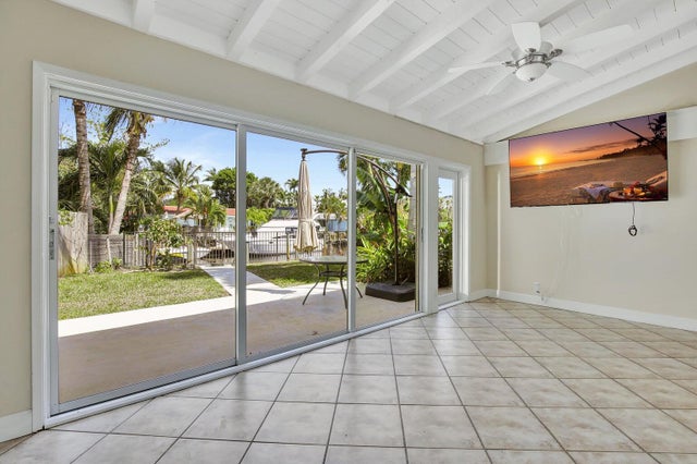 3 of 42 - 1733 Sw 5th Court, Fort Lauderdale, FL