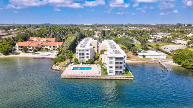 3 of 40 - 1820 New Palm Way #202, Boynton Beach, FL