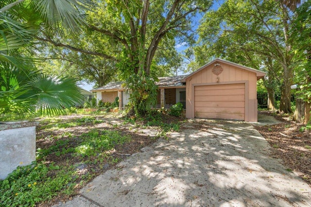 2 of 31 - 6507 Deleon Avenue, Fort Pierce, FL