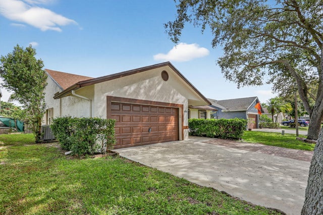 2 of 61 - 4193 Nw 66th Drive, Coconut Creek, FL