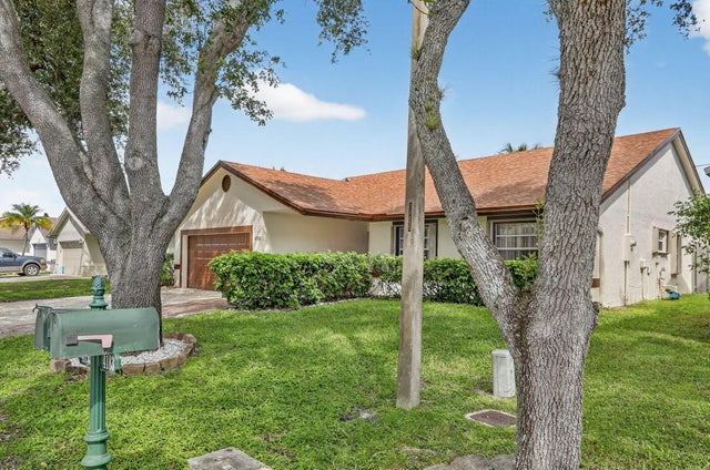 4 of 61 - 4193 Nw 66th Drive, Coconut Creek, FL
