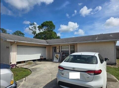1 of 8 - 765 Se Floresta Drive, Port Saint Lucie, FL