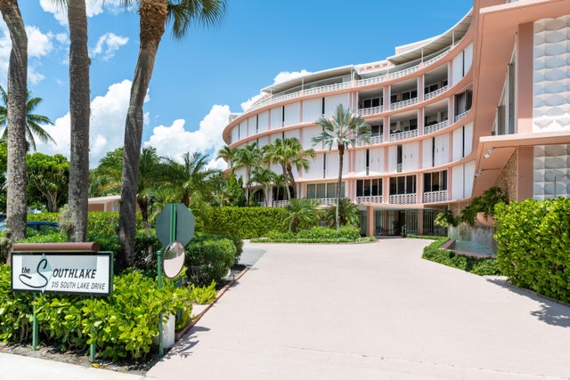 1 of 27 - 315 S Lake Drive #ph C, Palm Beach, FL