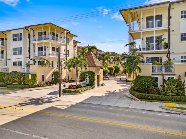 1 of 30 - 3940 N Flagler Drive #101, West Palm Beach, FL