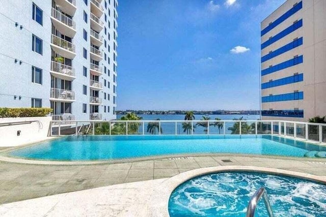 1 of 34 - 1551 N Flagler Drive #uph 10, West Palm Beach, FL