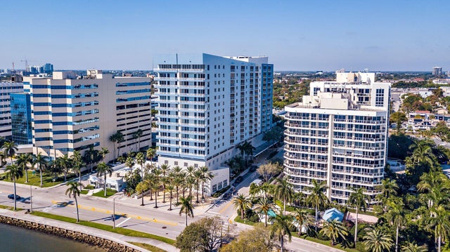 4 of 34 - 1551 N Flagler Drive #uph 10, West Palm Beach, FL