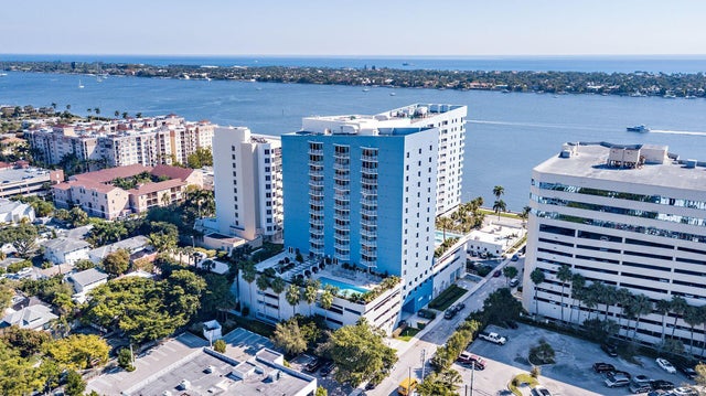 5 of 34 - 1551 N Flagler Drive #uph 10, West Palm Beach, FL