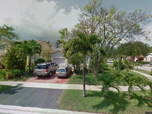 1 of 1 - 8741 Sw 10th Street, Pembroke Pines, FL