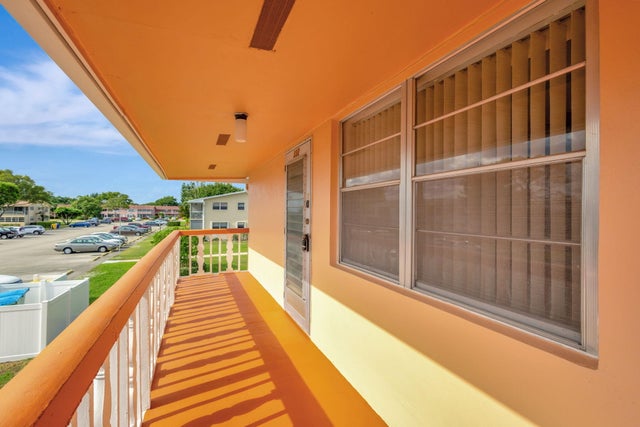 3 of 38 - 332 Sheffield N, West Palm Beach, FL