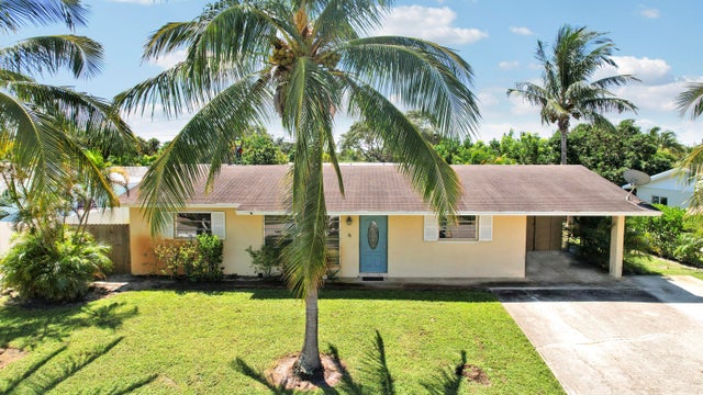3 of 43 - 20 Willow Road, Tequesta, FL