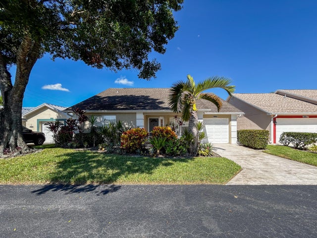 2 of 25 - 312 Nw Tuscany Lane, Port Saint Lucie, FL