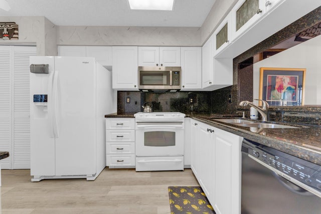 4 of 78 - 7260 Kinghurst Drive #508, Delray Beach, FL