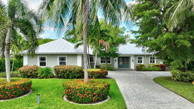 1 of 19 - 4 Rio Vista Drive, Sewalls Point, FL