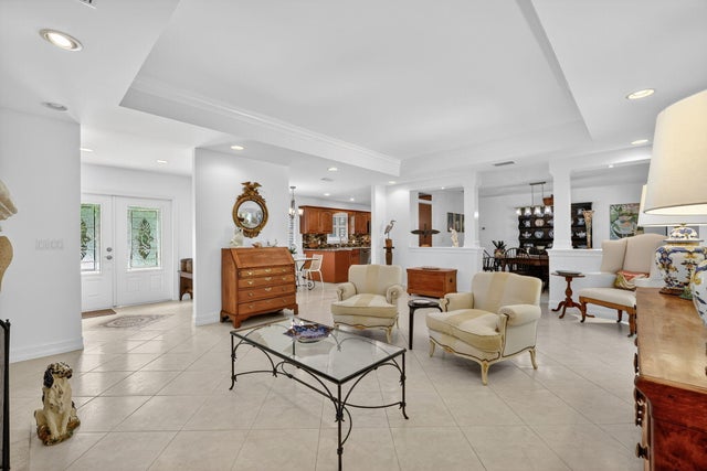 3 of 19 - 4 Rio Vista Drive, Sewalls Point, FL