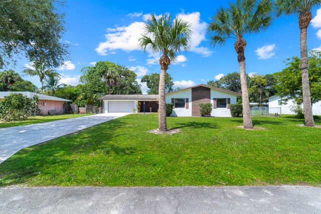 1 of 41 - 3007 Summit Street, Fort Pierce, FL