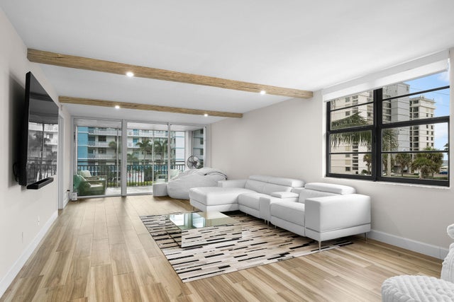 4 of 20 - 911 Ocean Drive #201, Juno Beach, FL